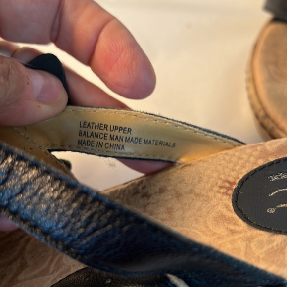 b.o.c. Leather Cork Wedge Sandals - Picture 7 of 8